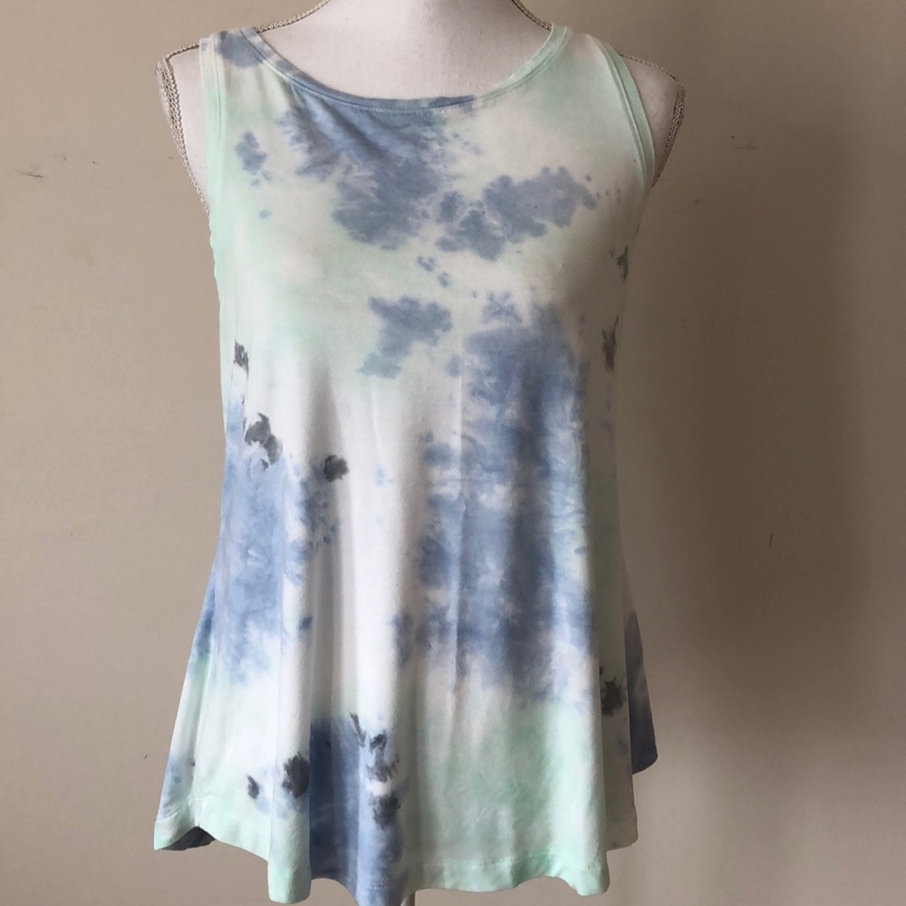 AMERICAN EAGLE TOP